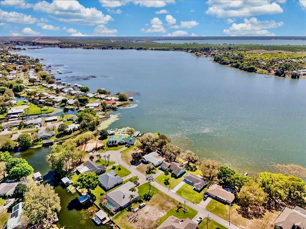 16 W Palm CIR