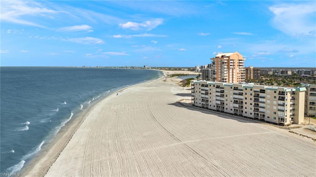 7400 Estero BLVD 629
