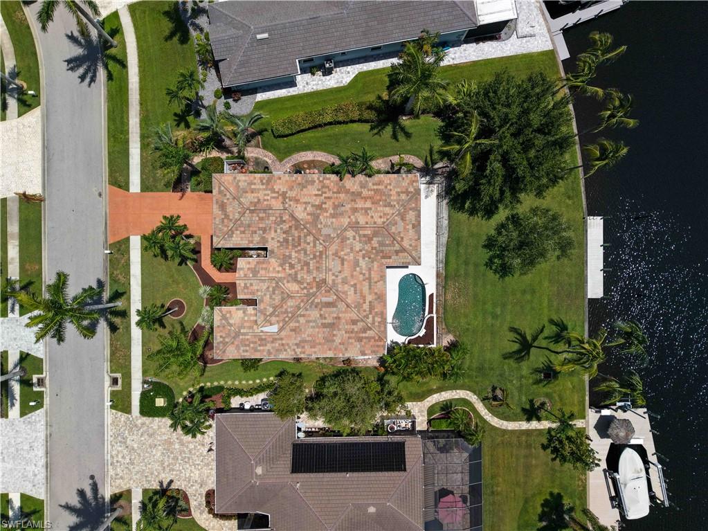 5514 Merlyn LN