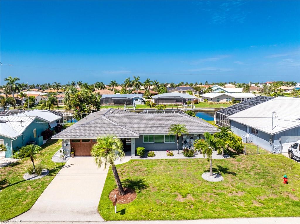 321 Capri Isles CT