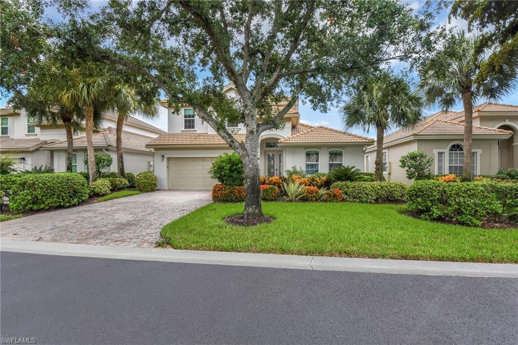23157 Oakglen LN