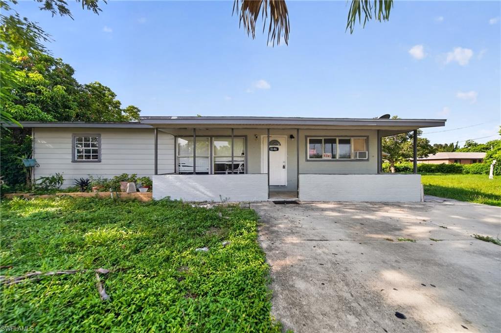 1846 Maple DR