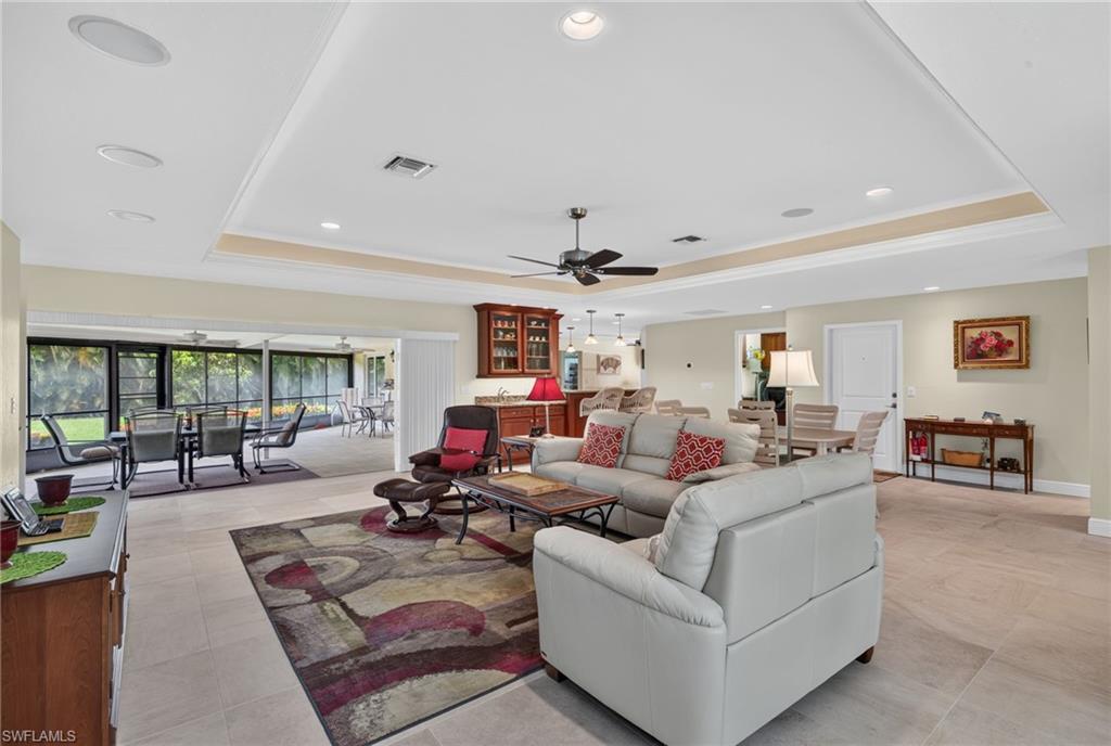 4478 Windjammer LN