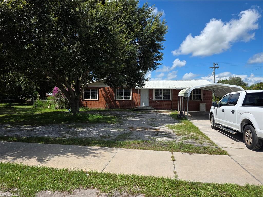615 New Market RD W