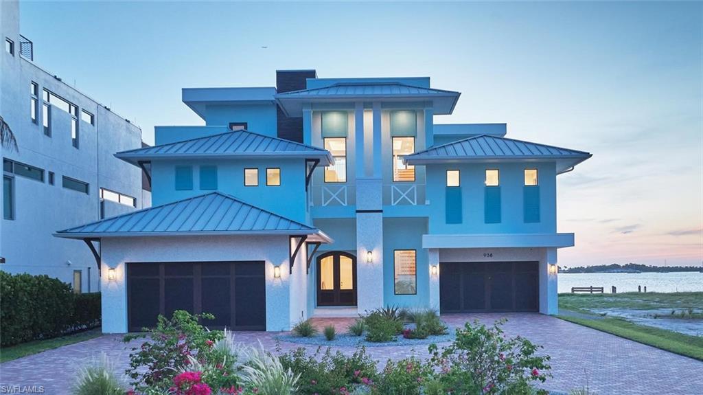 938 San Carlos DR