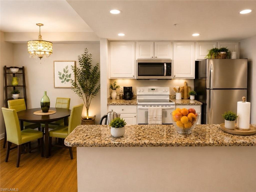 4122 Residence DR 115