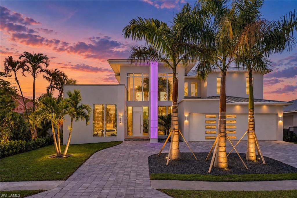 5020 Pelican BLVD