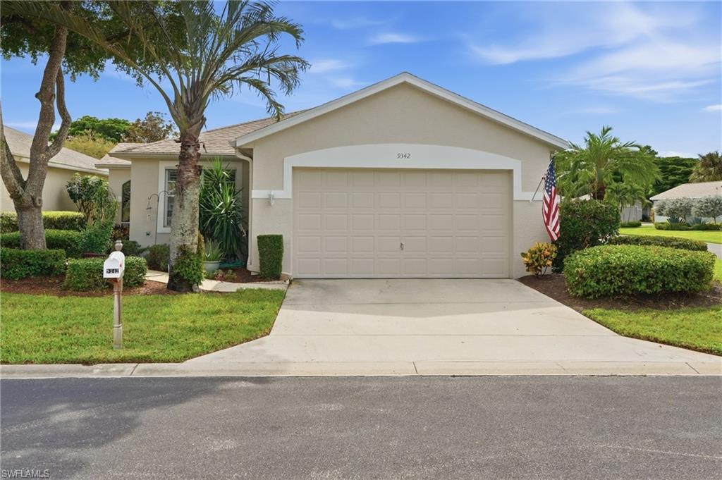9342 Lake Abby LN