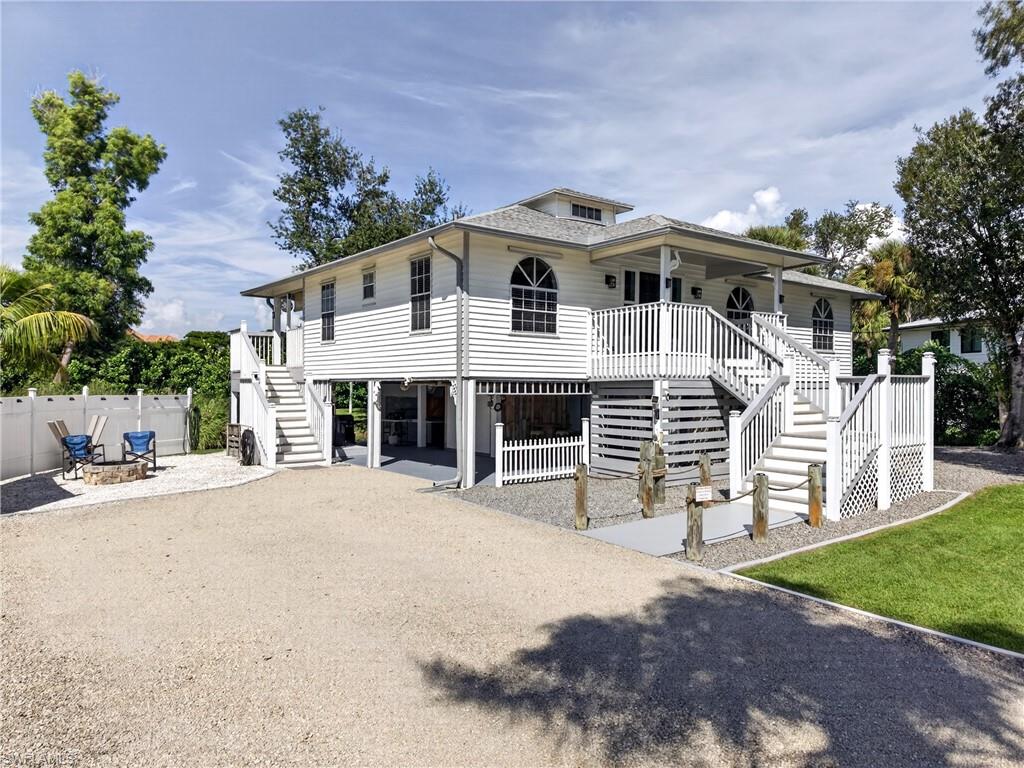 13370 ALMOND DR