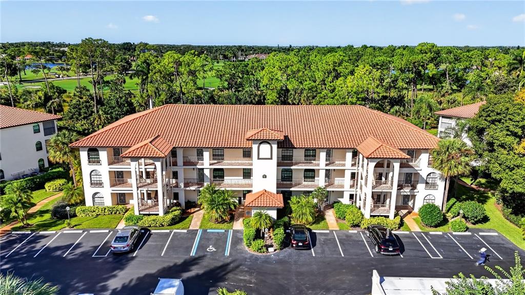 267 Deerwood CIR 2