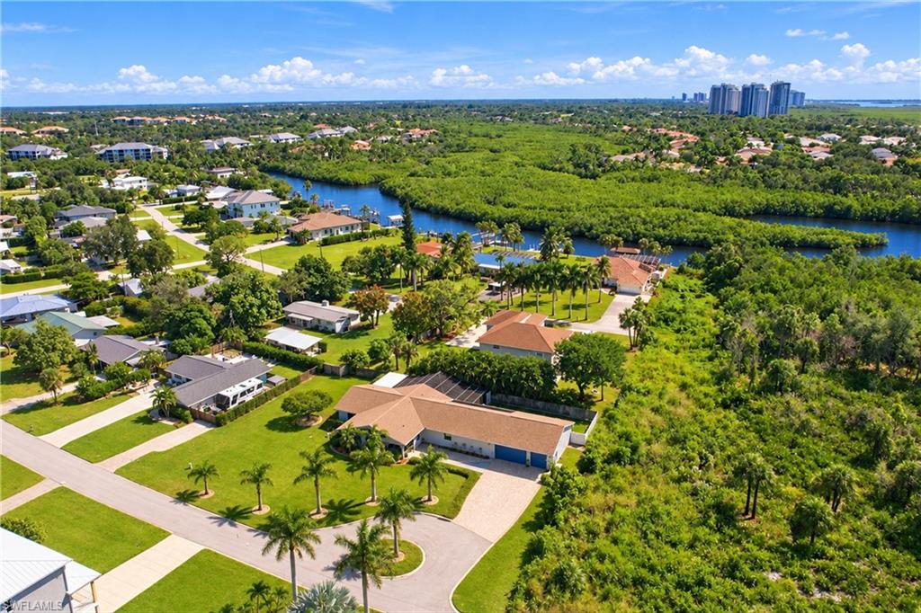 4973 Royal Palm DR