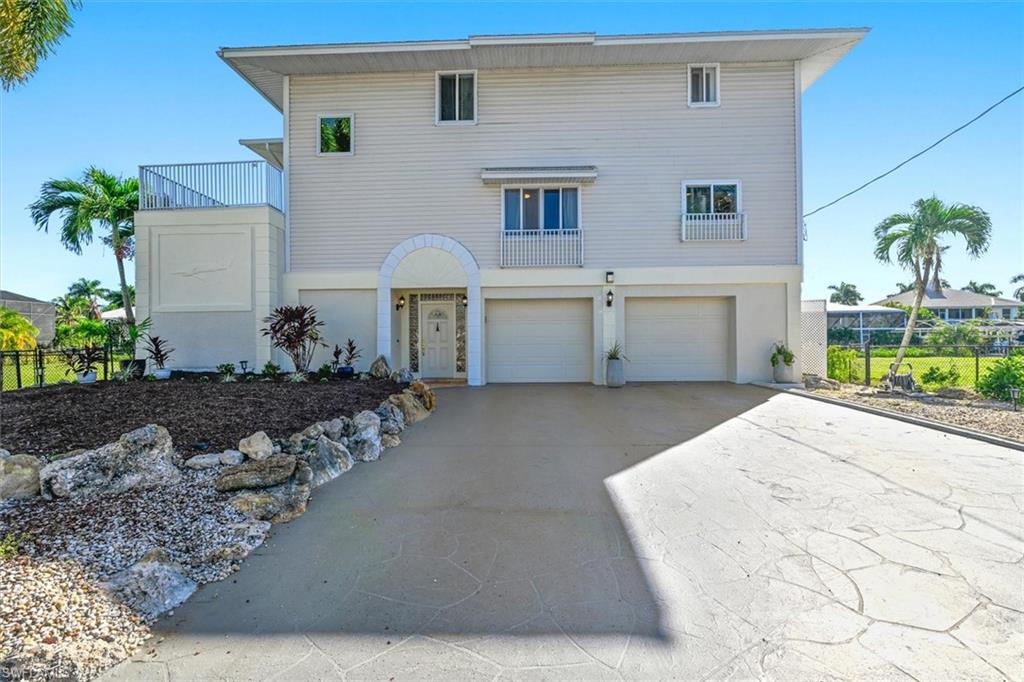 17911 Grey Heron CT