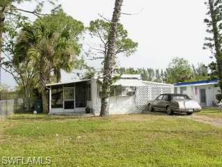 100 JEEPERS DR, NAPLES FL 34112