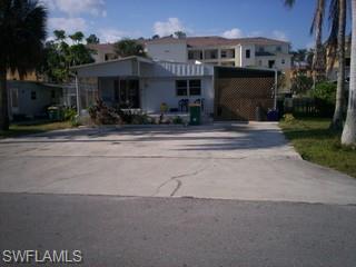 160 JEEPERS DR E, NAPLES FL 34112
