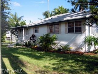 512 SCHOOL DR, EVERGLADES CITY FL 34139