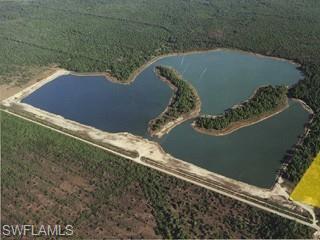 125 SHADY HOLLOW BLVD W, NAPLES FL 34120