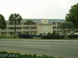 100 VALLEY STREAM DR # 204, NAPLES FL 34113