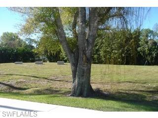 1456 HEMINGWAY PL, NAPLES FL 34109