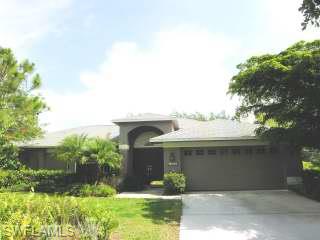 6201 WOODSTONE DR, NAPLES FL 34112