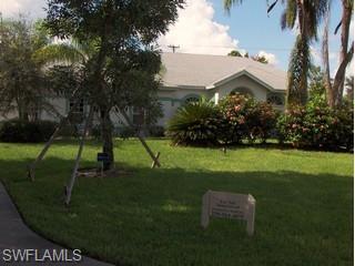 571 RAVEN WAY, NAPLES FL 34110