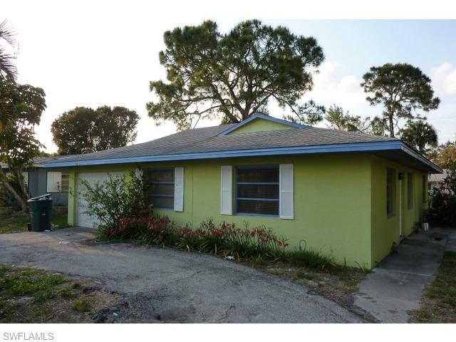 1239 COOPER DR