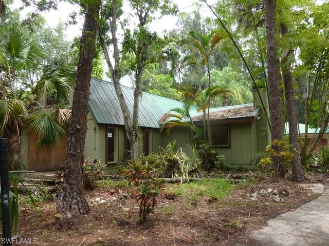 27450 ARROYAL RD, BONITA SPRINGS FL 34135