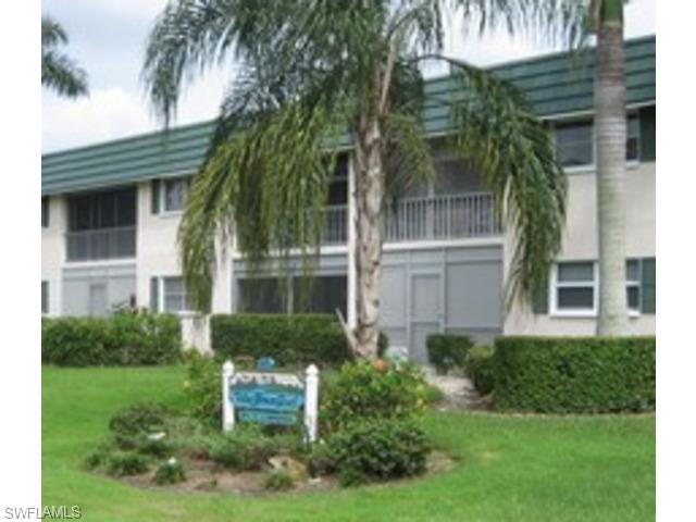 200 VALLEY STREAM DR # R, NAPLES FL 34113