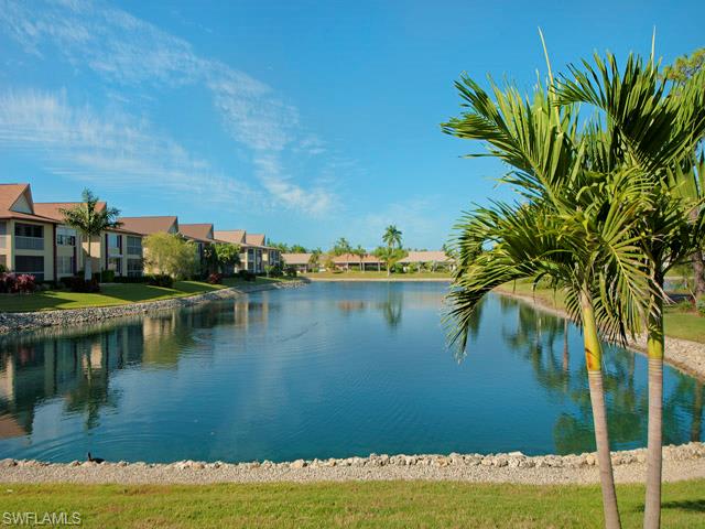 64 GEORGETOWN BLVD, NAPLES FL 34112