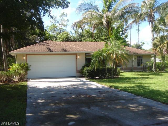 5208 MAPLE LN, NAPLES FL 34113