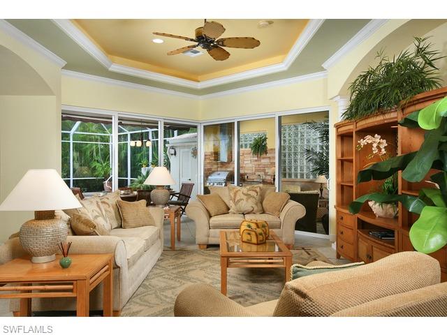 369 MALLORY CT