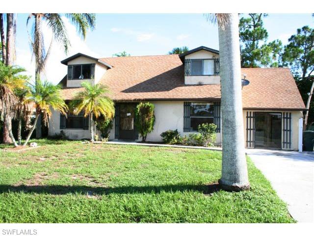 4025 MINDI AVE, NAPLES FL 34112