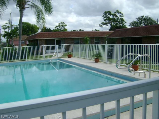 2744 ARBUTUS ST, NAPLES FL 34112