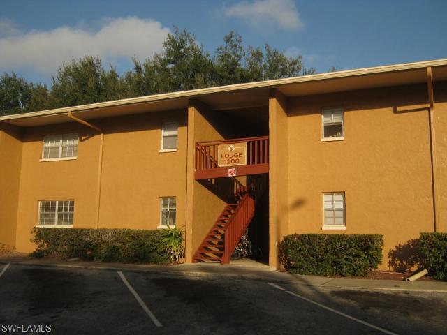 2200 GLADYS ST # 1201, LARGO FL 33774