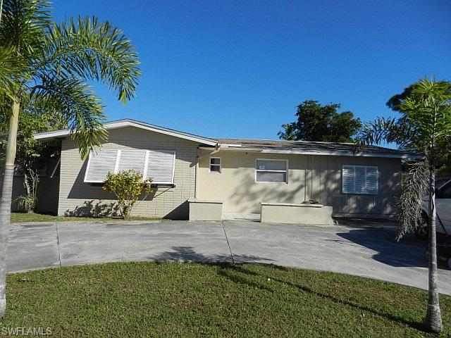 1010 29TH AVE N, NAPLES FL 34103