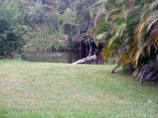 60 LIBERTY LN, NAPLES FL 34112