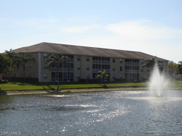9640 VICTORIA LN # 303, NAPLES FL 34109