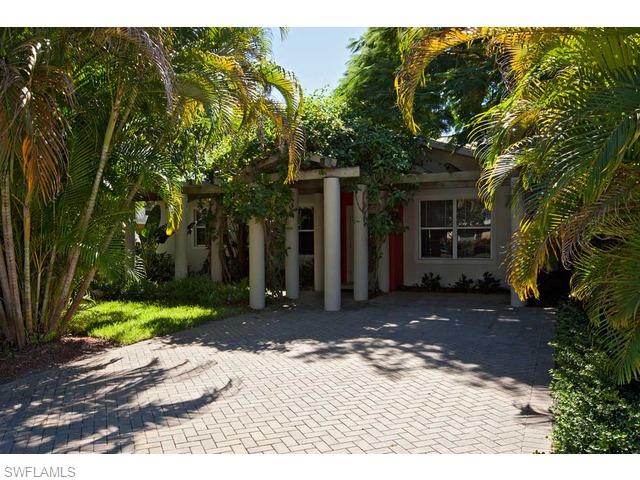 1292 FOREST AVE, NAPLES FL 34102