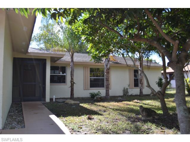 9820 PENNSYLVANIA AVE, BONITA SPRINGS FL 34135