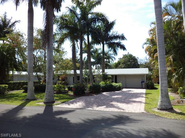135 7TH ST N, NAPLES FL 34102