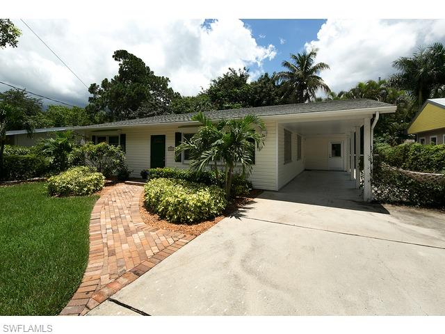 920 13TH ST N, NAPLES FL 34102