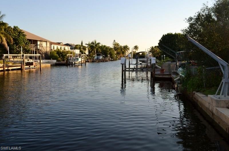 165 Flamingo ST, FORT MYERS BEACH FL 33931