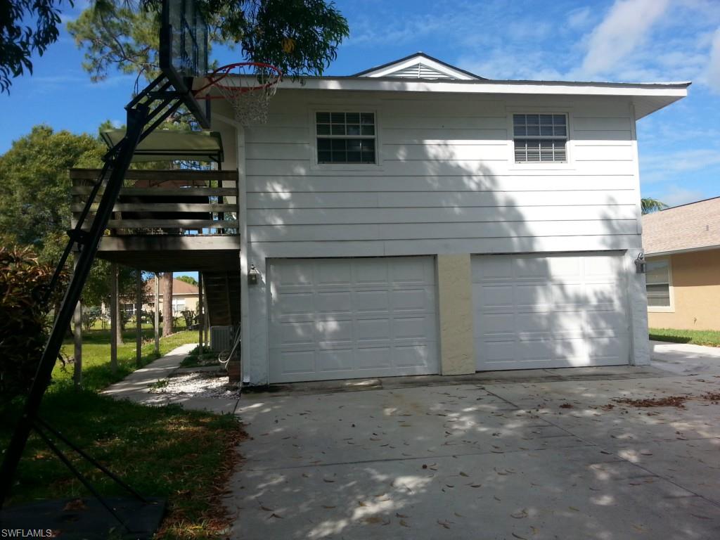 125 4th ST, NAPLES FL 34113