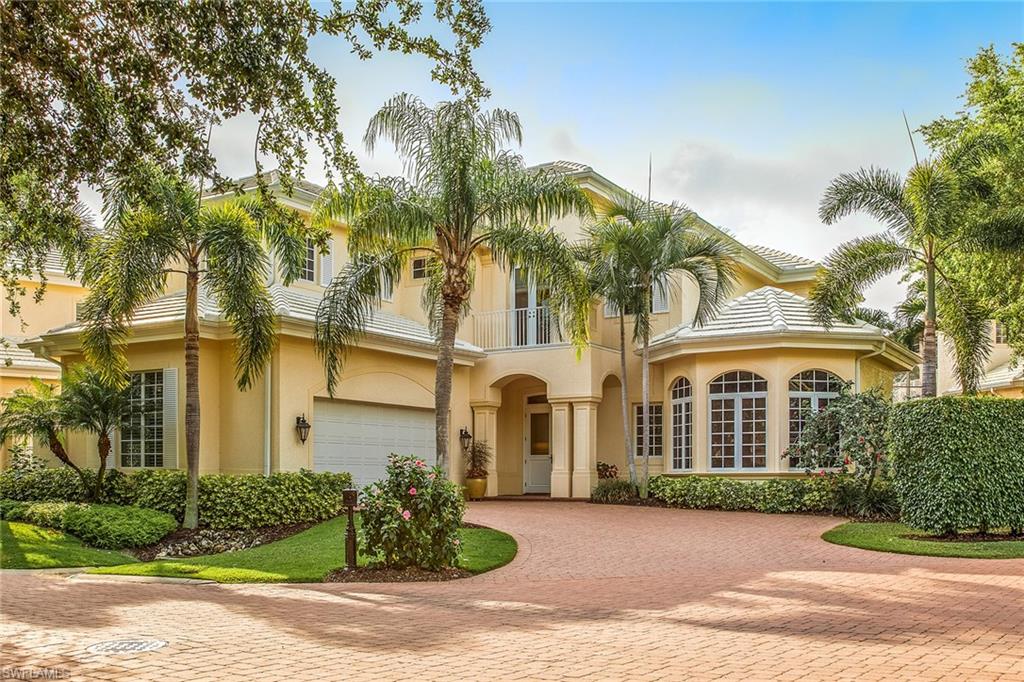334 Carlton PL # 21, NAPLES FL 34108