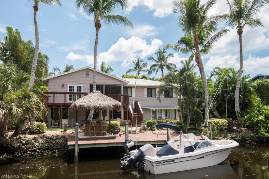 1625 Avion PL, NAPLES FL 34104