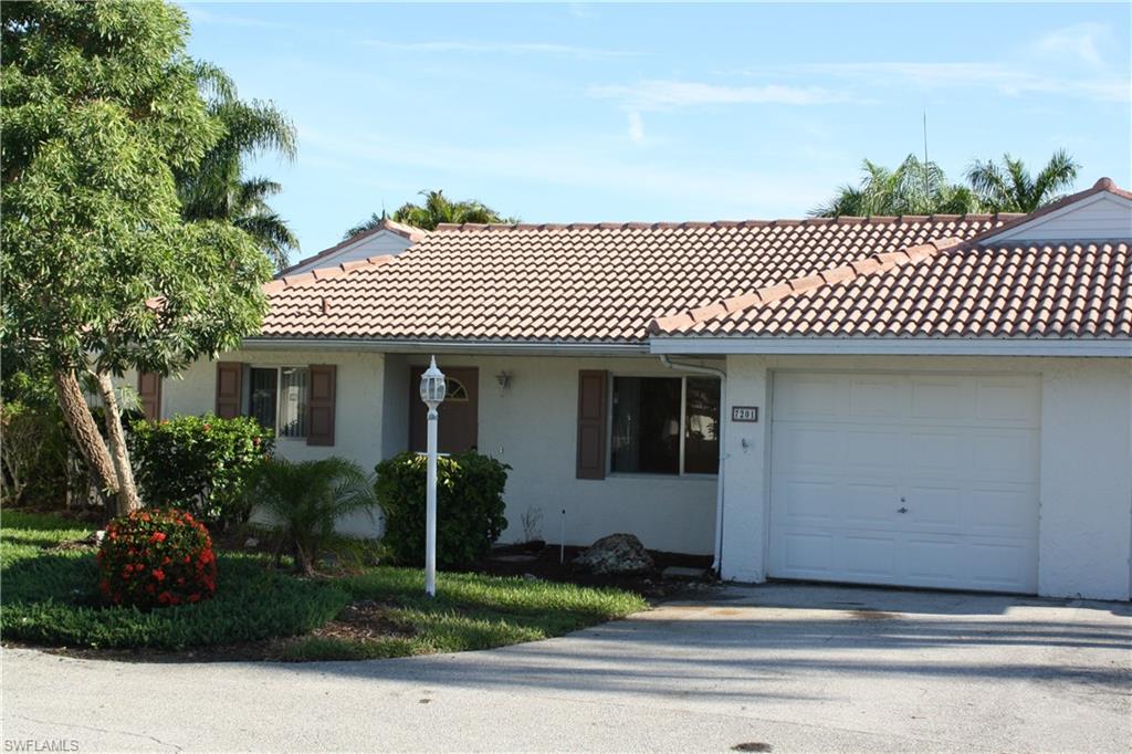 7201 Saint Anns CT, FORT MYERS FL 33908