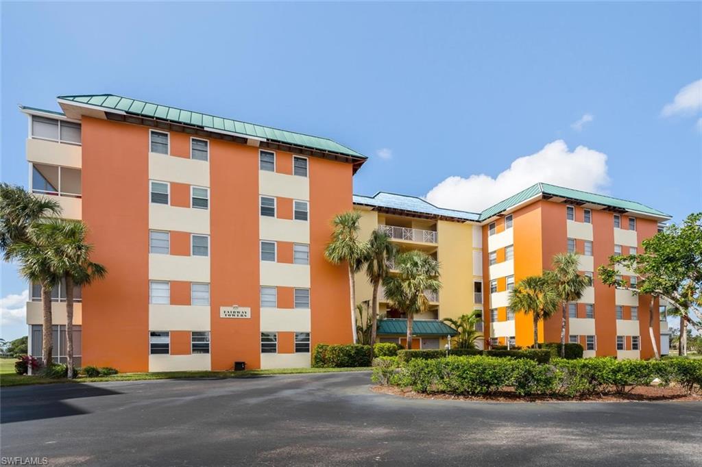 200 Pebble Beach BLVD # 404, NAPLES FL 34113