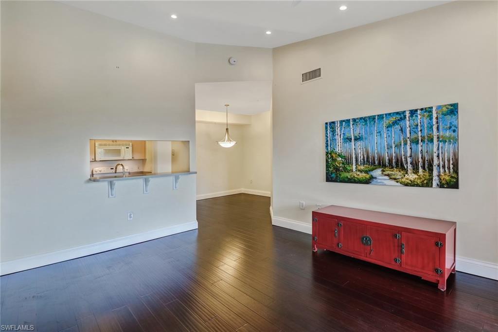 1180 Reserve WAY # 302, NAPLES FL 34105