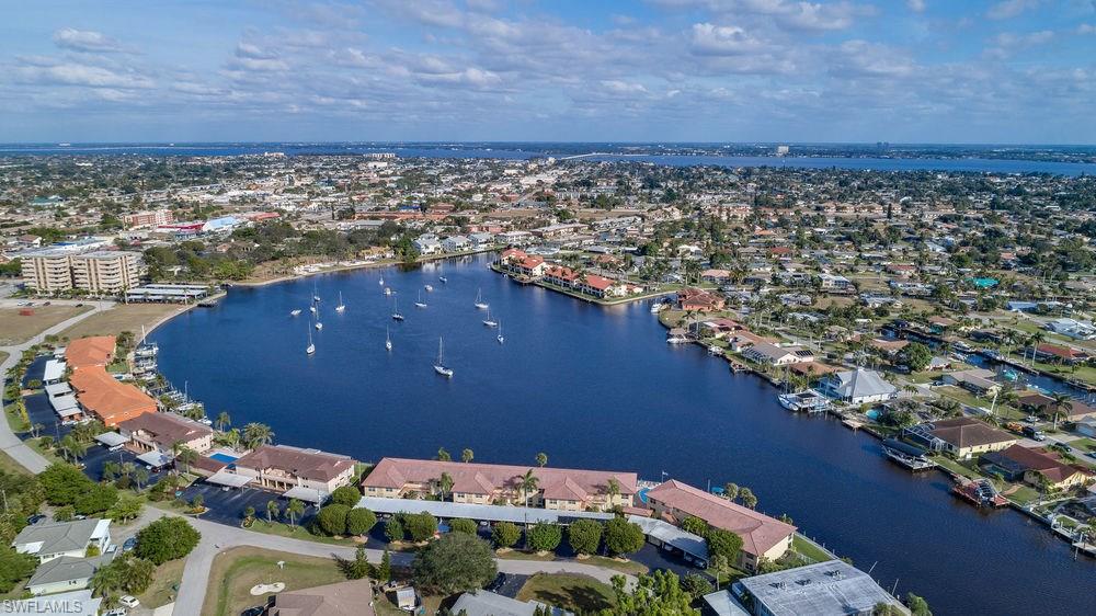 408 Tudor DR # 1B, CAPE CORAL FL 33904