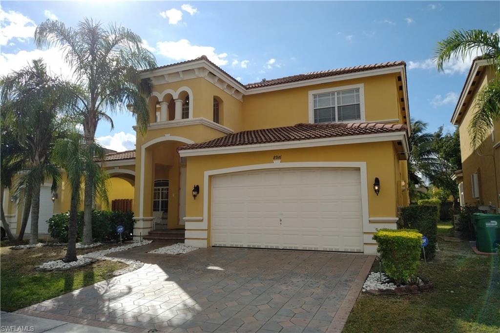 8916 SW 207th ST, CUTLER BAY FL 33189