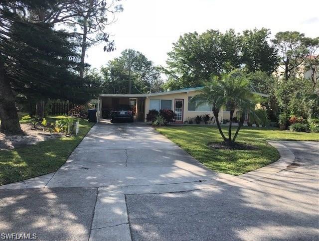 808 Myrtle TER, NAPLES FL 34103